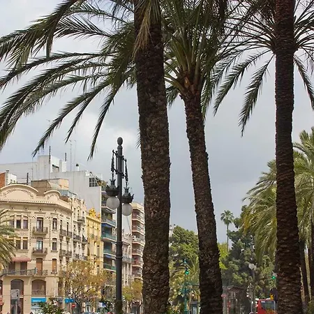 Very And Sunny In Gran Via